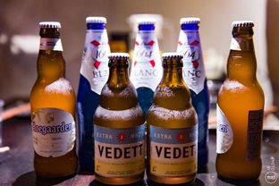 只在晚上營業的啤酒燒烤工廠 最誘人的是那賣了二十年的小龍蝦